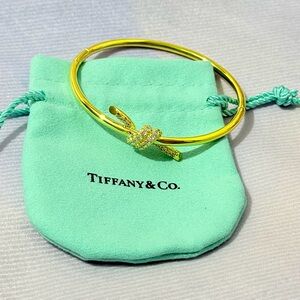 Tiffany & Co. Wire Bangle In Yellow Gold With Diamonds